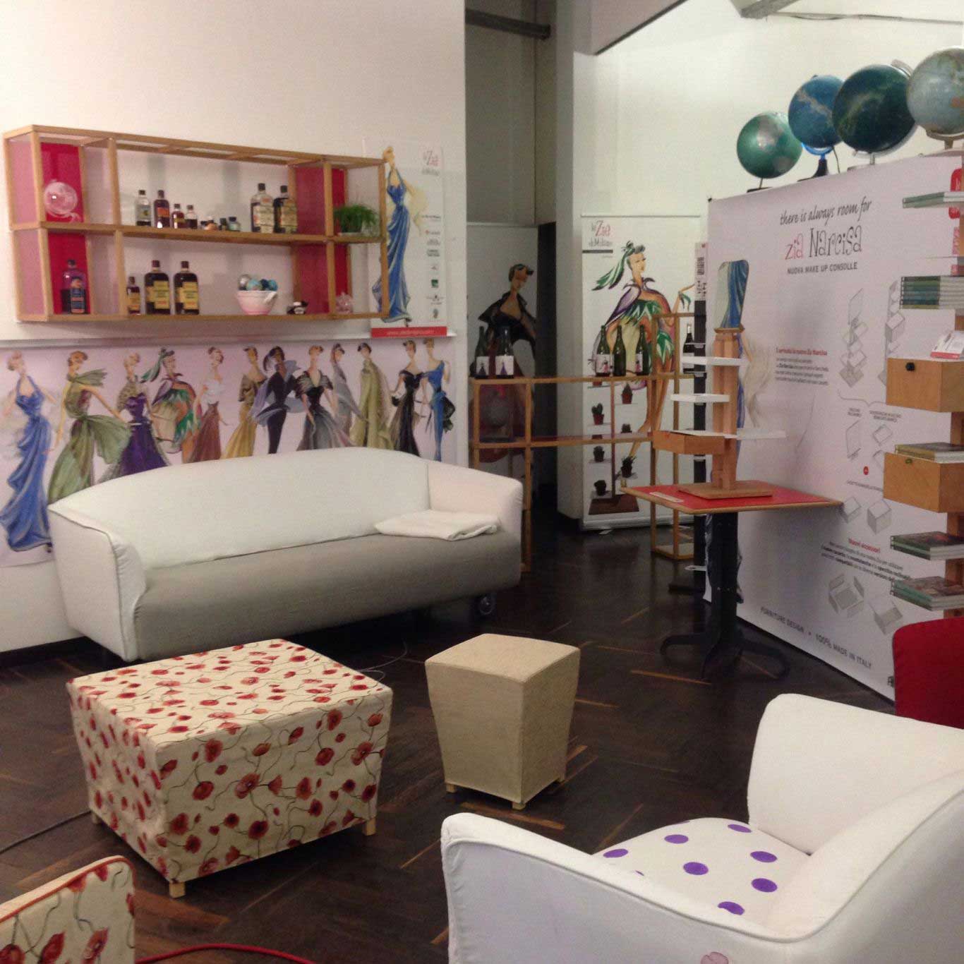 Divani e poltrone Zia Giò presentati durante il fuorisalone 2017