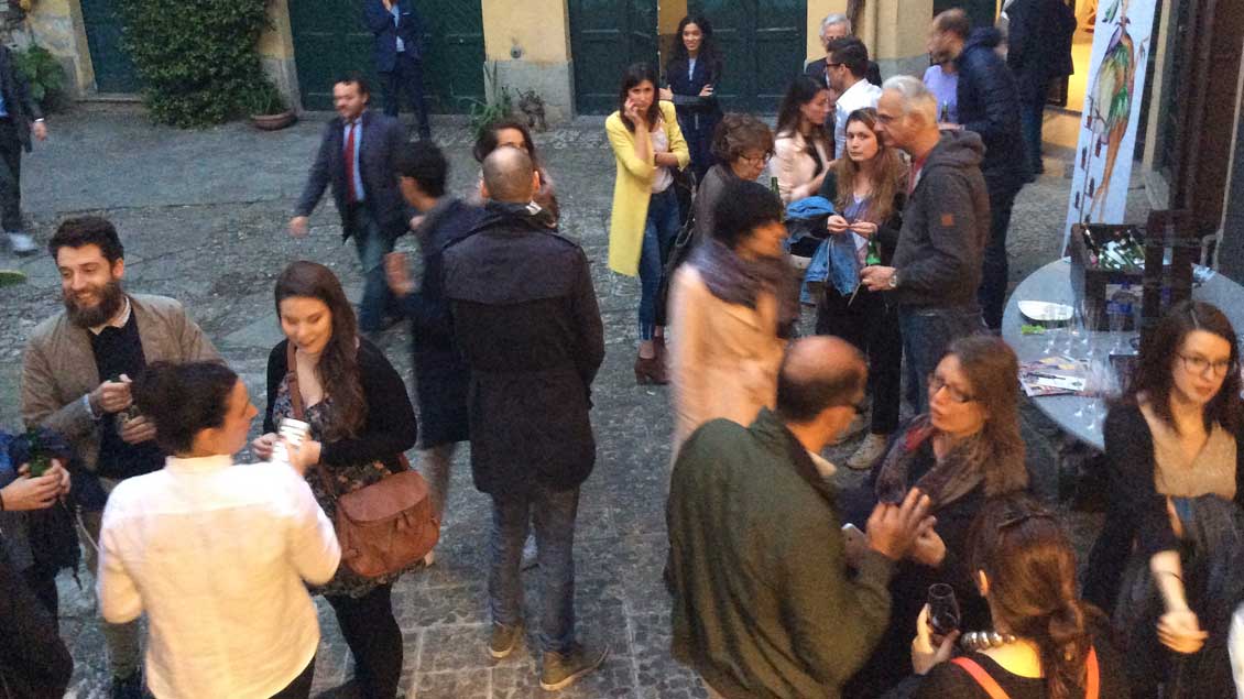 Cocktail party con la cantina Montenato Griffini del Movimento Turismo del Vino Lombardia durante il Fuorisalone 2017