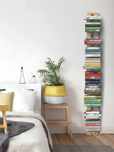 Libri impilati libreria legno da terra fissata a parete zia Ortensia h150 moderno design italiano